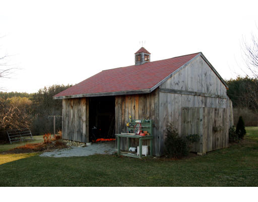 26 Westcott Road Harvard, MA 01451 - Photo 4 of 8
