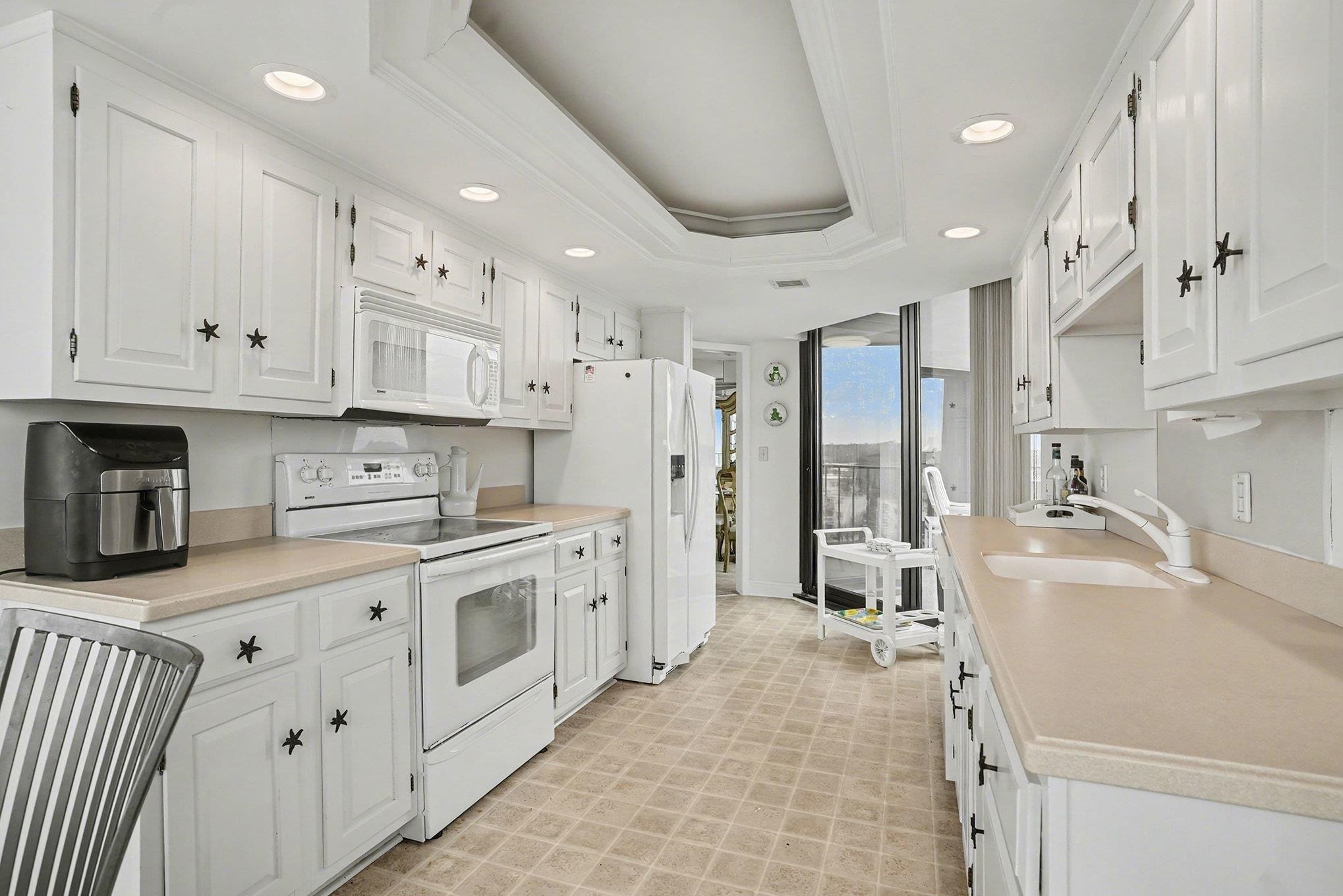 9650 Shore Drive, Unit 607 Myrtle Beach, SC 29572 - Photo 10 of 40