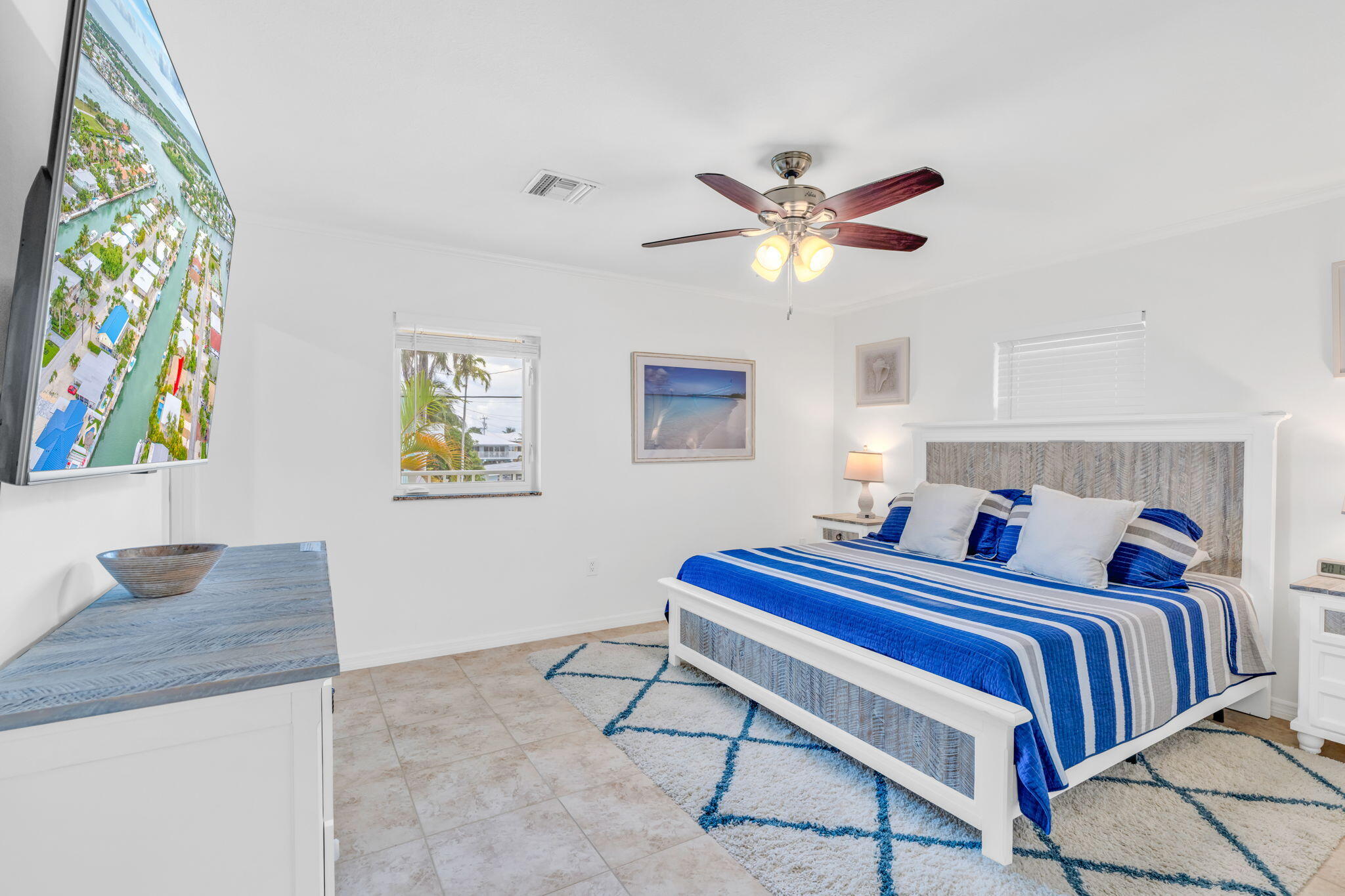 581 10th Street Key Colony Beach, FL 33051 - Photo 12 of 50 Primary Bedroom