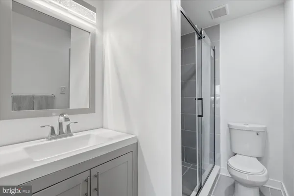 $468,000 | 16 Daimler Drive, Unit 62, Capitol Heights, MD 20743