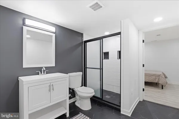 $468,000 | 16 Daimler Drive, Unit 62, Capitol Heights, MD 20743