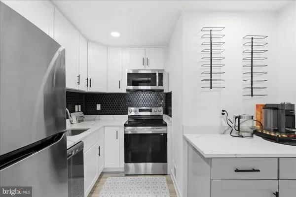 $468,000 | 16 Daimler Drive, Unit 62, Capitol Heights, MD 20743