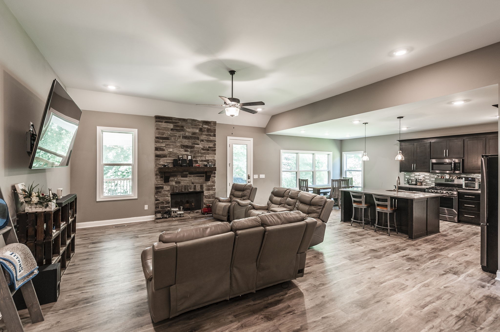 8326 Betts Road Greenbrier, TN 37073 - Photo 13 of 51