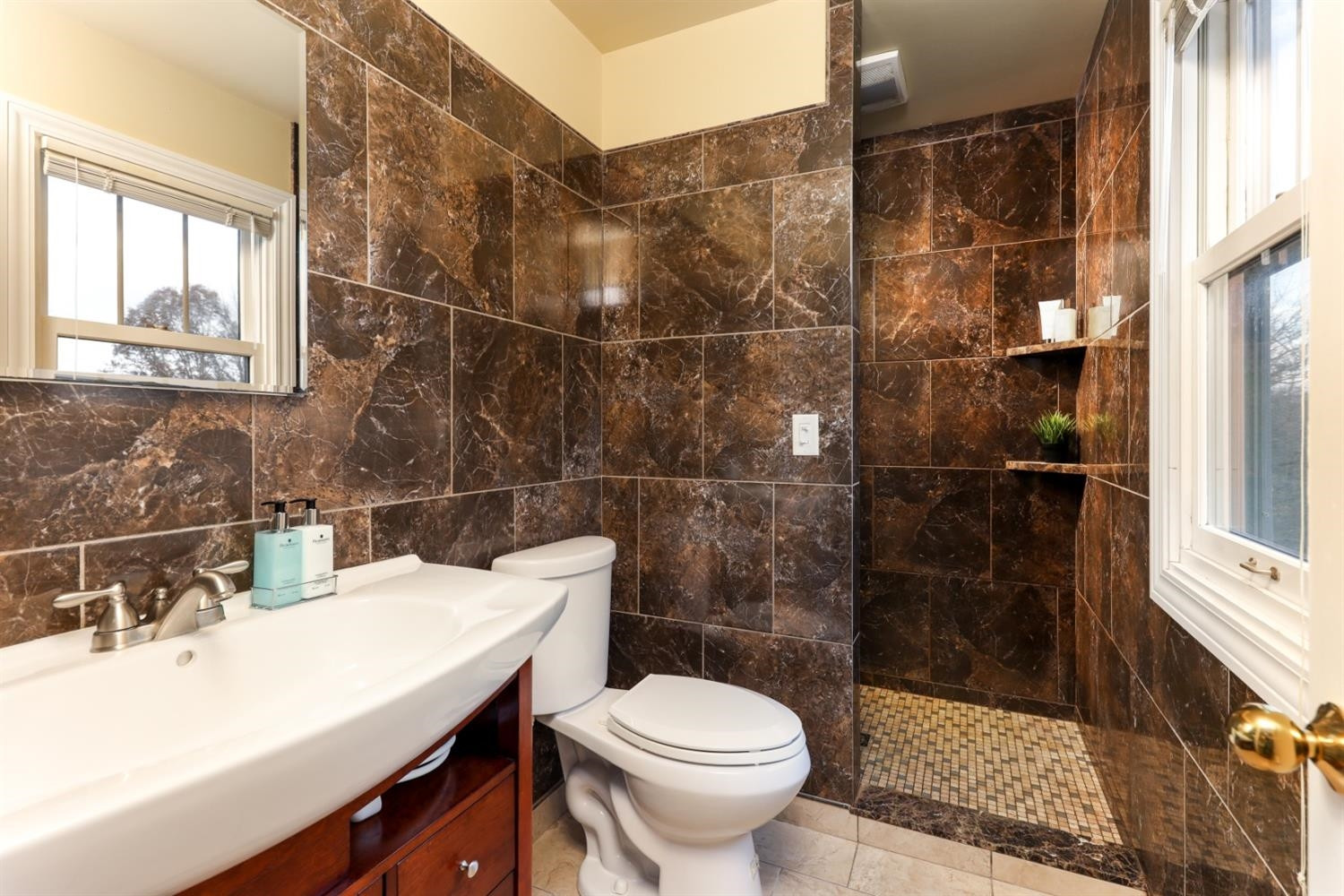 4099 Ramsgate Court Ann Arbor, MI 48103 - Photo 9 of 65 Luxury updated master bath.