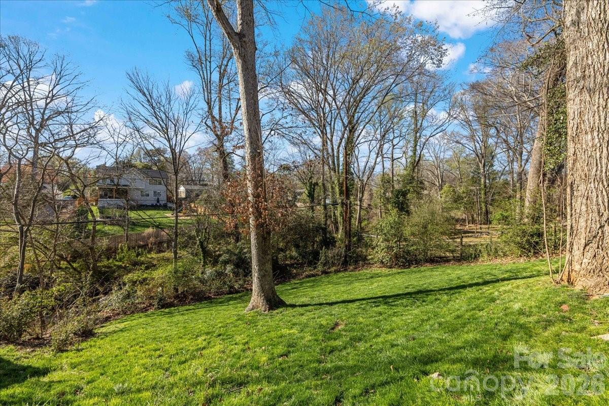 4922 Valley Stream Road Charlotte, NC 28209 - Photo 33 of 33 a view of a backyard