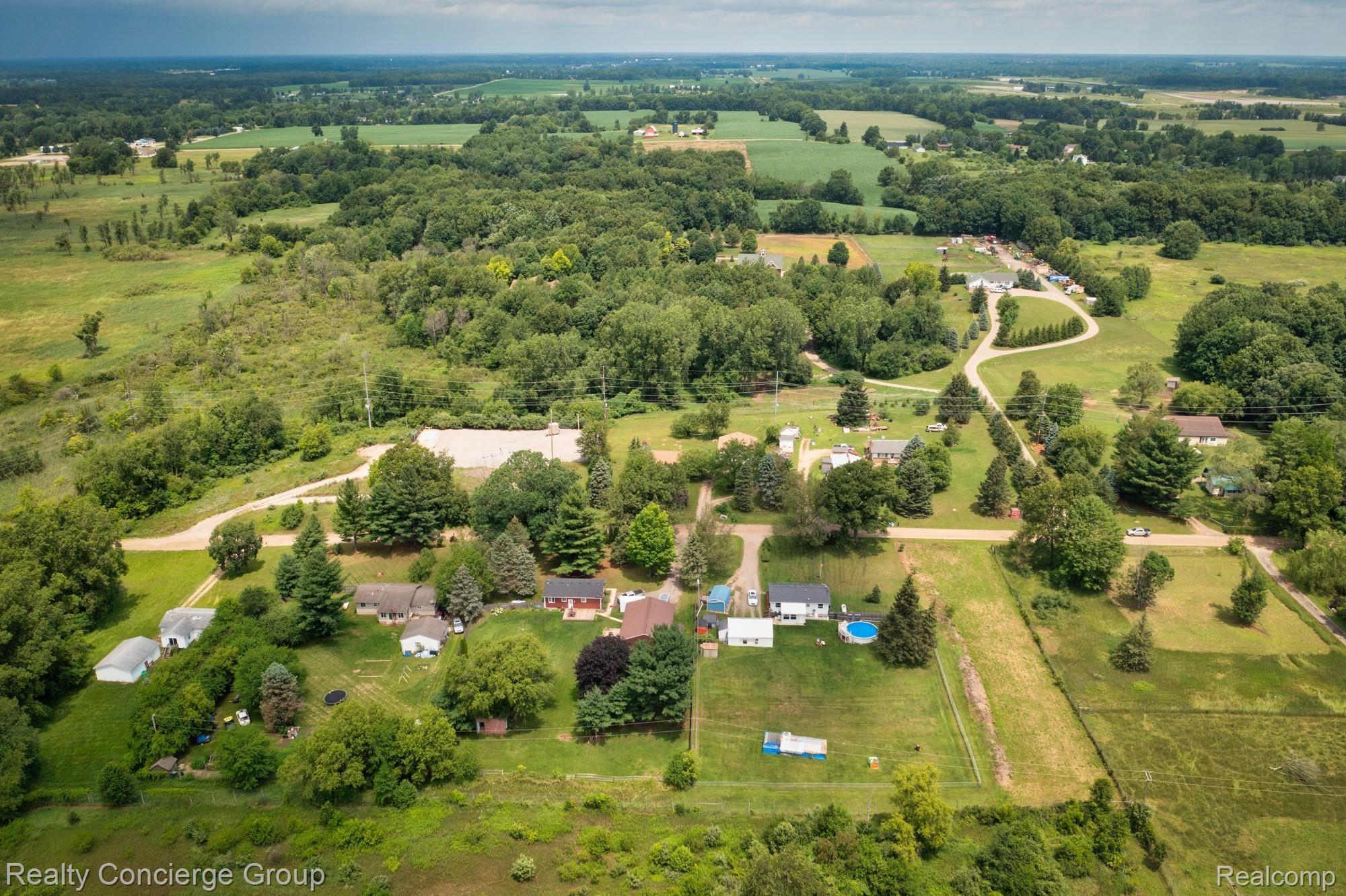 7533 Crofoot Road Fowlerville, MI 48836 - Photo 26 of 27 Crofoot drone-104.jpg
