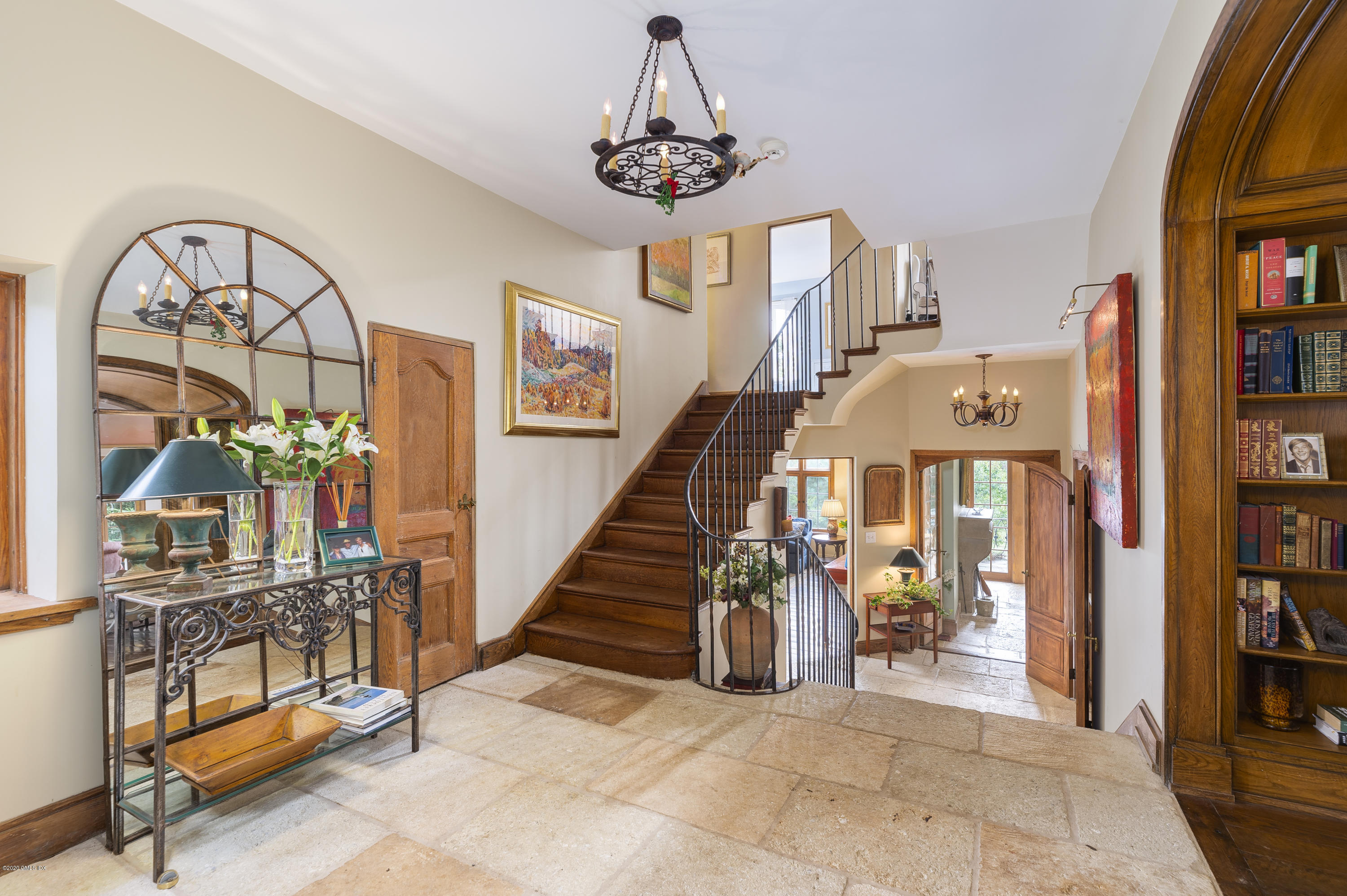 10 Frost Road Greenwich, CT 06830 - Photo 5 of 24