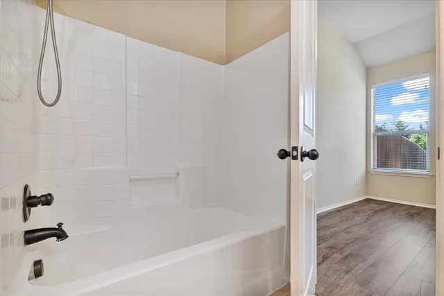 $1,700 | 345 Orbit Drive, Lavon, TX 75166