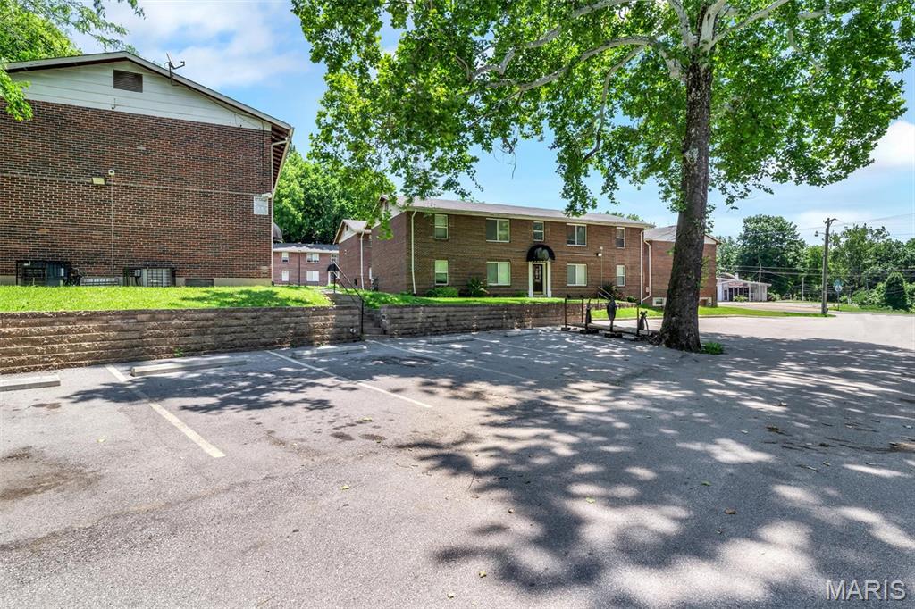 249 Chambers Road Riverview, MO 63137 - Photo 35 of 45