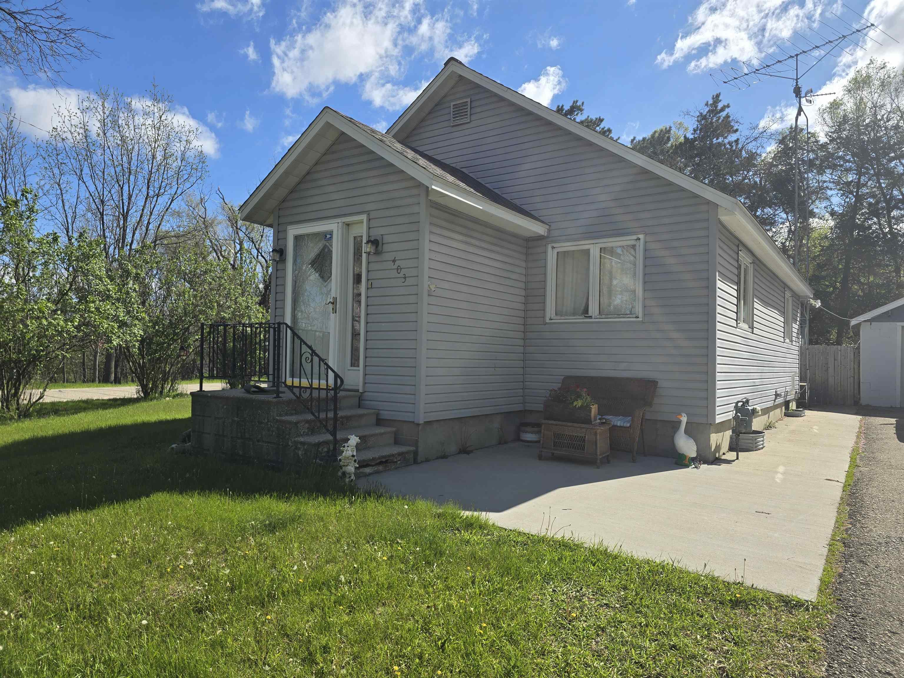 403 State Street Redgranite, WI 54970 - Photo 1 of 24