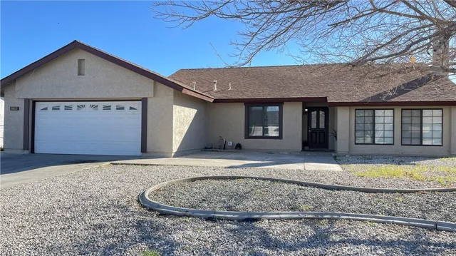$409,900 | 14425 Manzano Road, Victorville, CA 92392