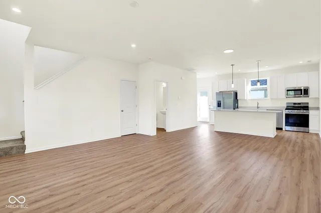 $300,708 | 8520 Goldfinch Road, Brownsburg, IN 46112