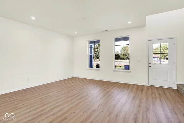 $300,708 | 8520 Goldfinch Road, Brownsburg, IN 46112