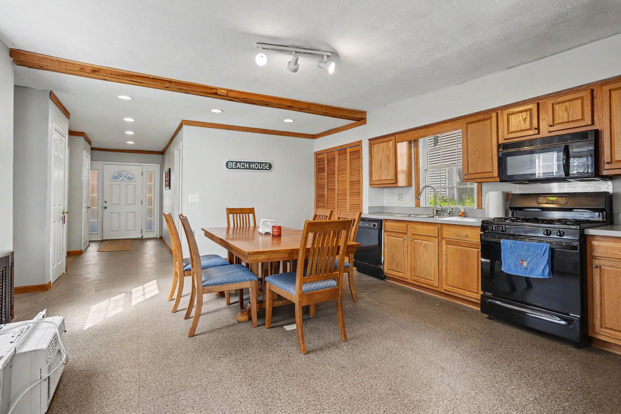 59171 Yeatter Road Colon, MI 49040 - Photo 12 of 30 007_file_5922