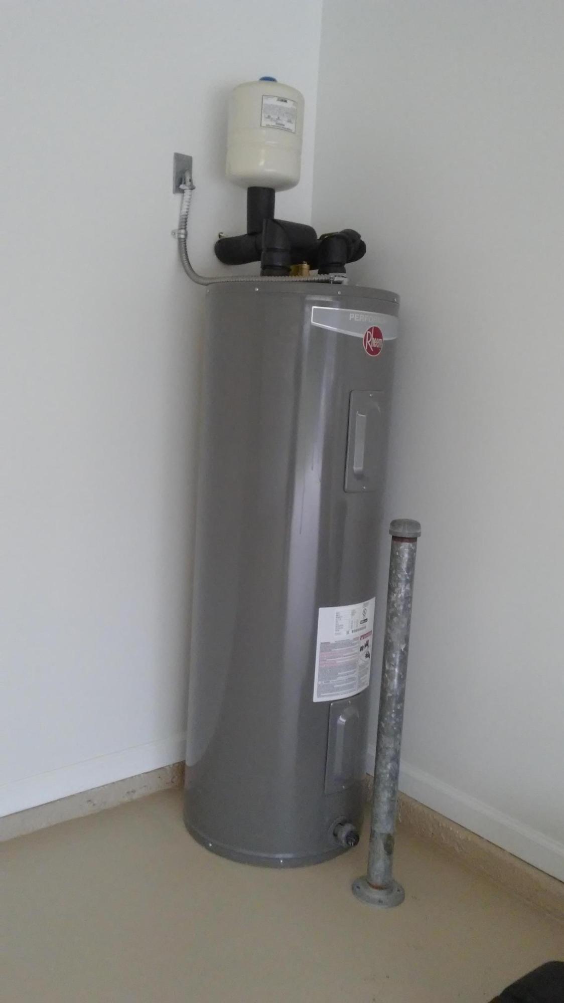 832 Southwest Duncan Terrace Port St. Lucie, FL 34953 - Photo 27 of 37 a view of cupboard