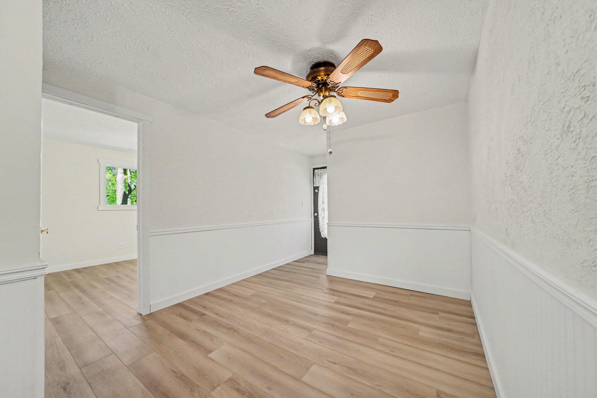 310 South Philip Road Niles, MI 49120 - Photo 17 of 32 Dining Area