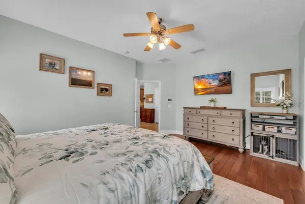 $1,100,000 | 3916 Powerline Road, Lithia, FL 33547
