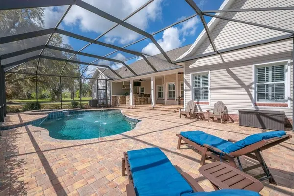 $1,100,000 | 3916 Powerline Road, Lithia, FL 33547