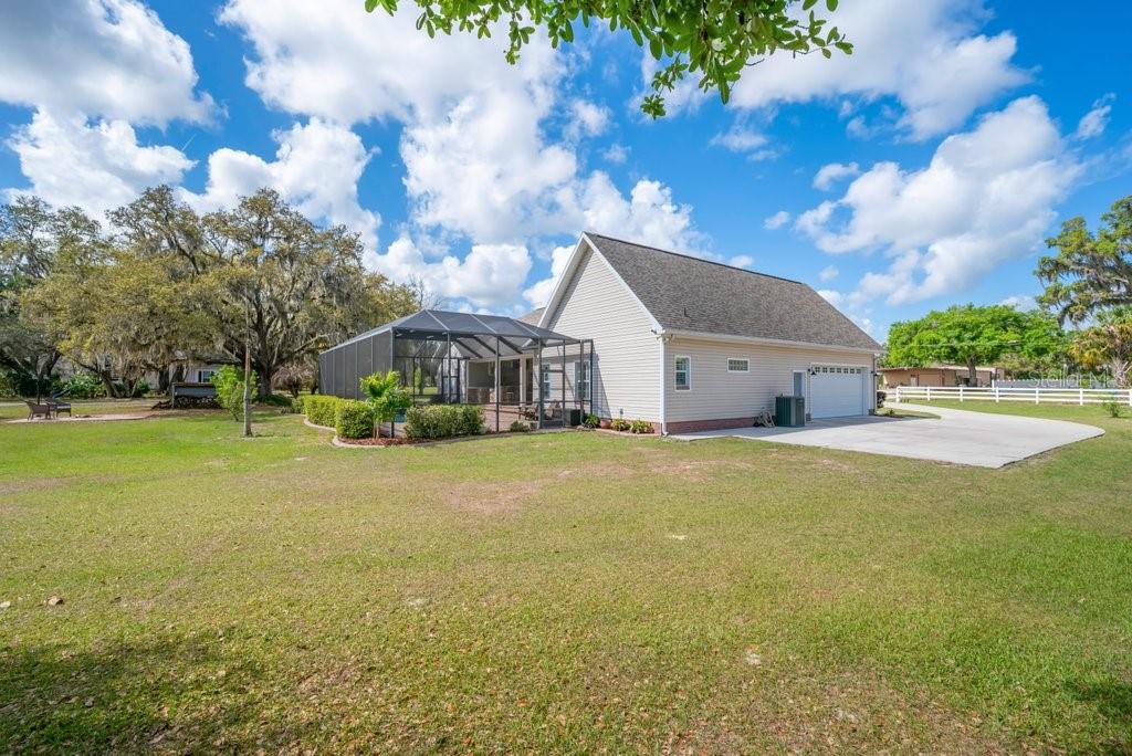 3916 Powerline Road Lithia, FL 33547 - Photo 45 of 66