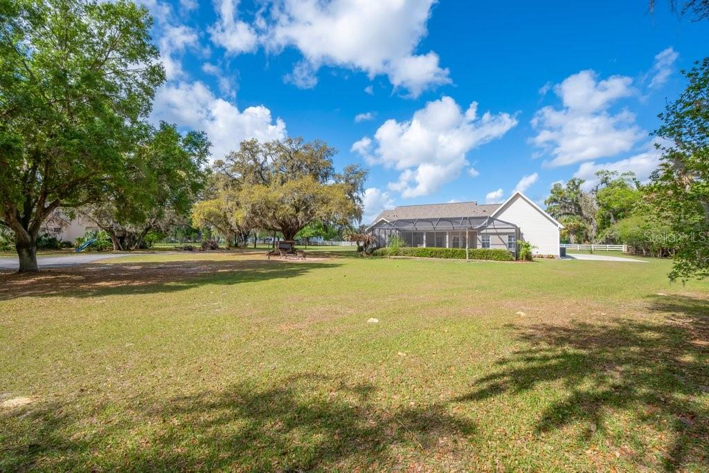 3916 Powerline Road Lithia, FL 33547 - Photo 46 of 66