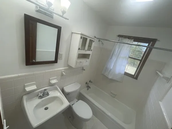 $1,200 | 1250 Dalemere Drive, Unit B, Nashville, TN 37207