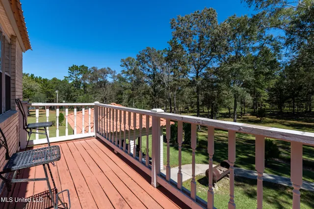 $675,000 | 114 East T Poole Road, Poplarville, MS 39470