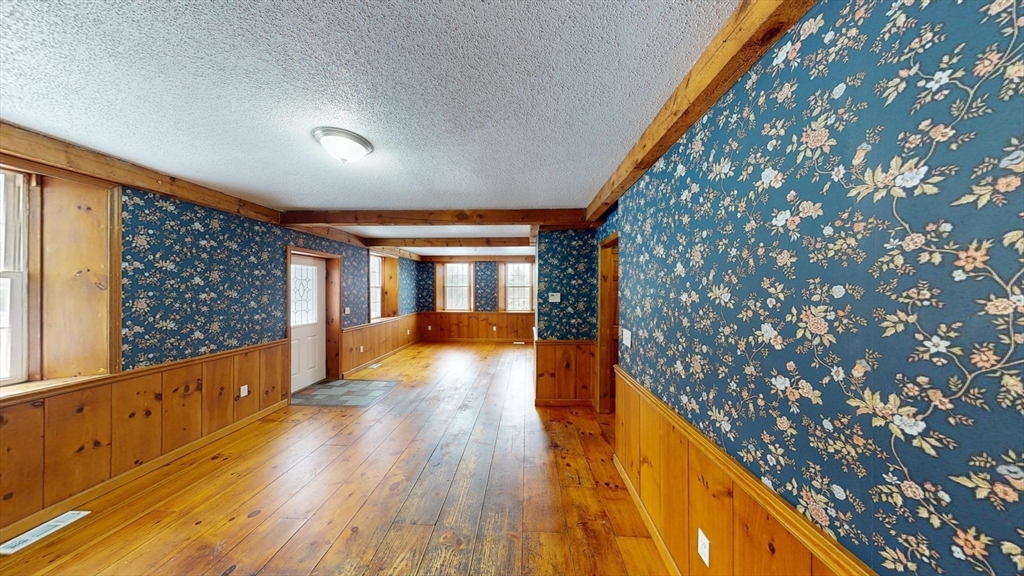 119 Sturbridge Road Brimfield, MA 01010 - Photo 16 of 34