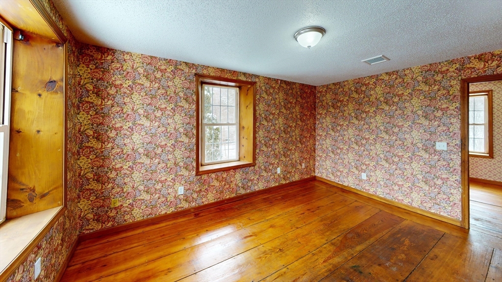 119 Sturbridge Road Brimfield, MA 01010 - Photo 24 of 34