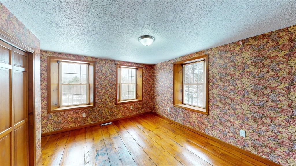 119 Sturbridge Road Brimfield, MA 01010 - Photo 25 of 34