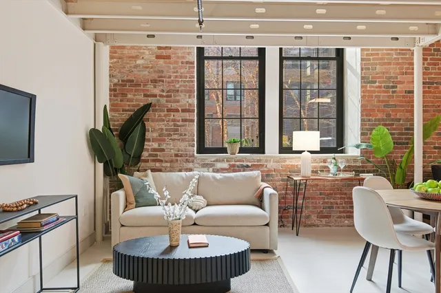 $799,000 | 251 Heath Street, Unit 110, Boston, MA 02130