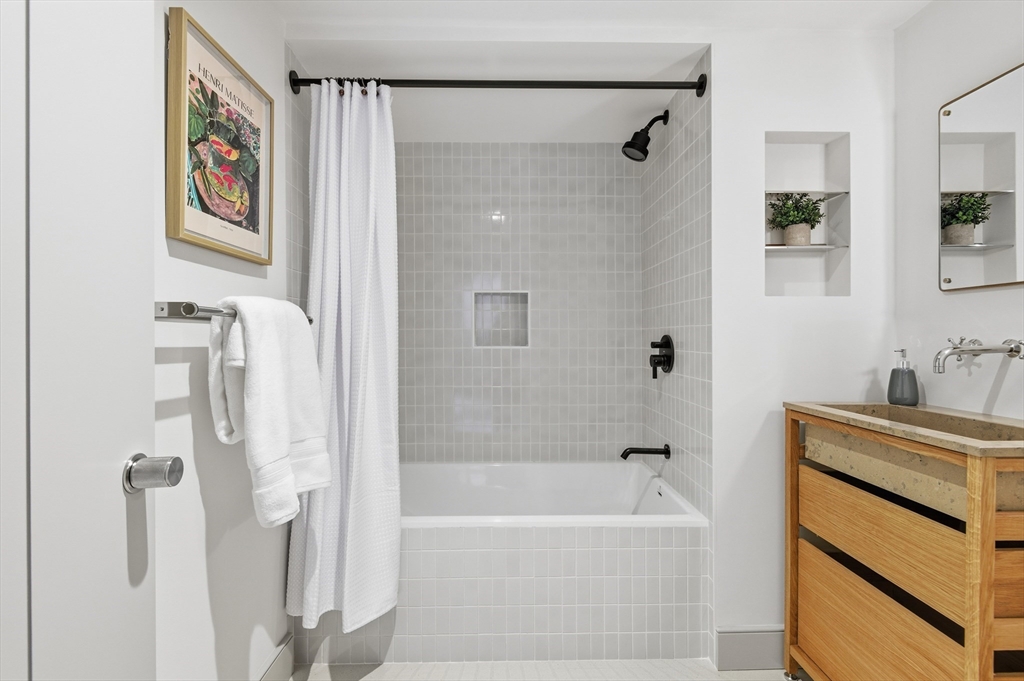 251 Heath Street, Unit 110 Boston, MA 02130 - Photo 28 of 34