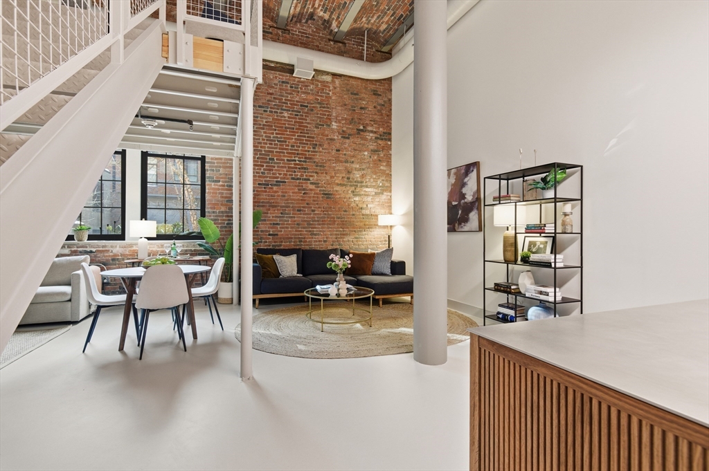 251 Heath Street, Unit 110 Boston, MA 02130 - Photo 4 of 34