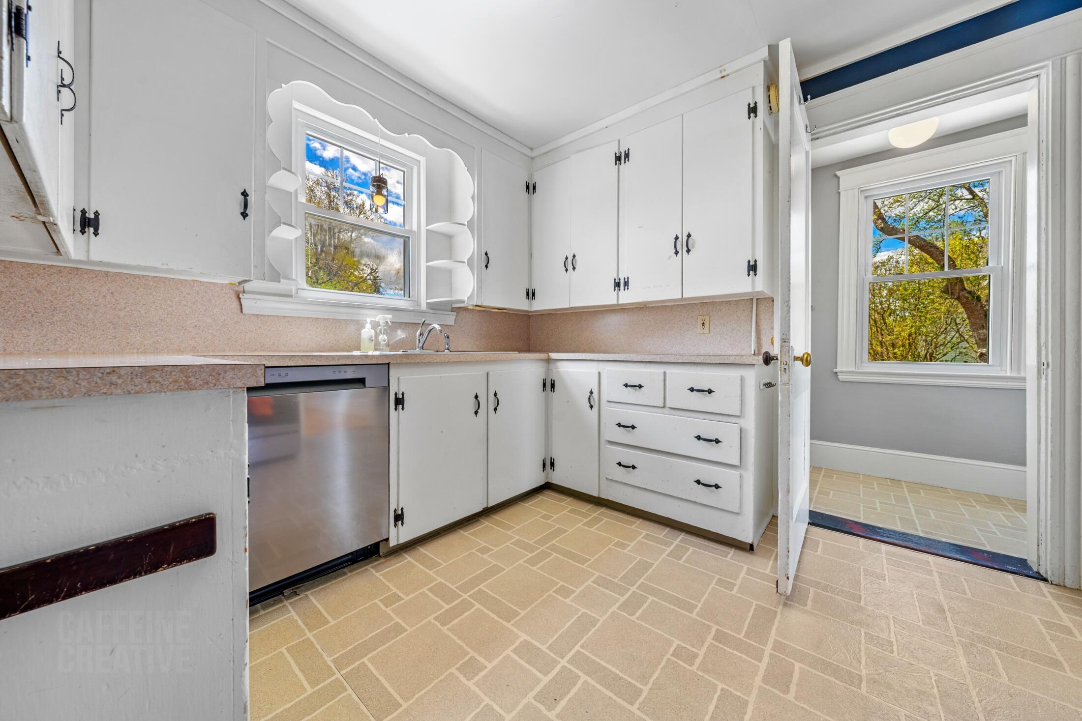 35 Strathmore Road South Portland, ME 04106 - Photo 17 of 35 Kitchen