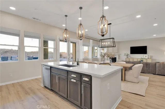 $4,500 | 17066 Ta-Ki-Pi Road, Apple Valley, CA 92307