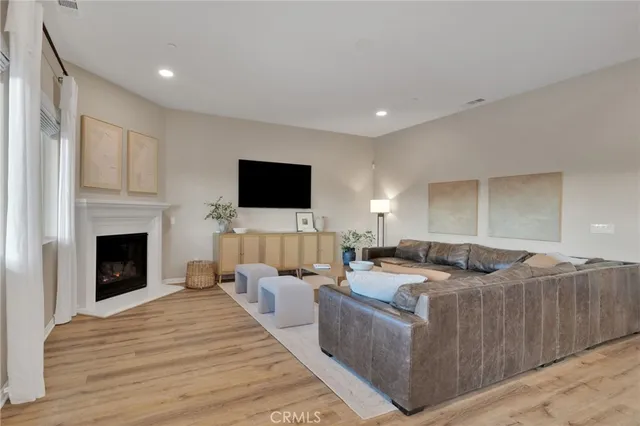 $4,500 | 17066 Ta-Ki-Pi Road, Apple Valley, CA 92307