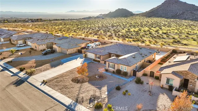 $4,500 | 17066 Ta-Ki-Pi Road, Apple Valley, CA 92307