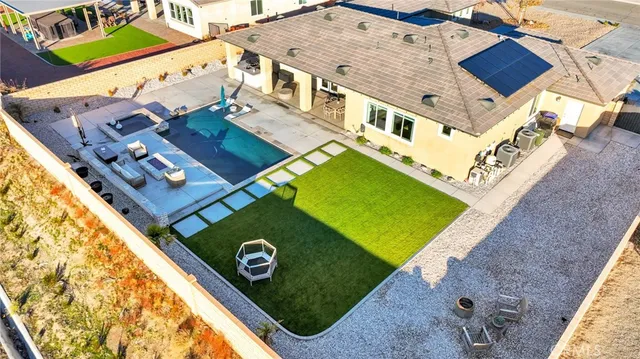 $4,500 | 17066 Ta-Ki-Pi Road, Apple Valley, CA 92307