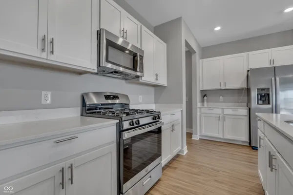 $2,100 | 76 Fernleaf Drive, Whiteland, IN 46184