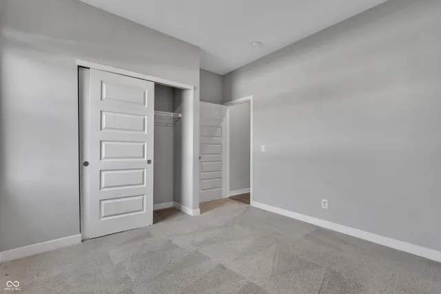 $2,195 | 76 Fernleaf Drive, Whiteland, IN 46184