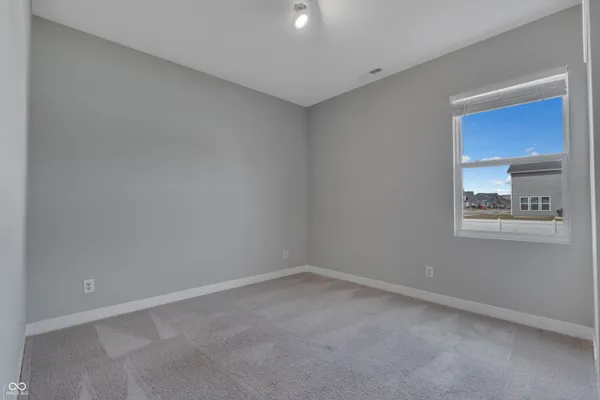 $2,100 | 76 Fernleaf Drive, Whiteland, IN 46184