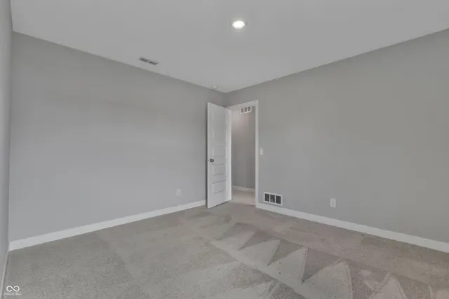 $2,195 | 76 Fernleaf Drive, Whiteland, IN 46184