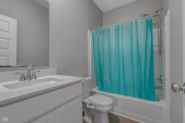 $2,100 | 76 Fernleaf Drive, Whiteland, IN 46184