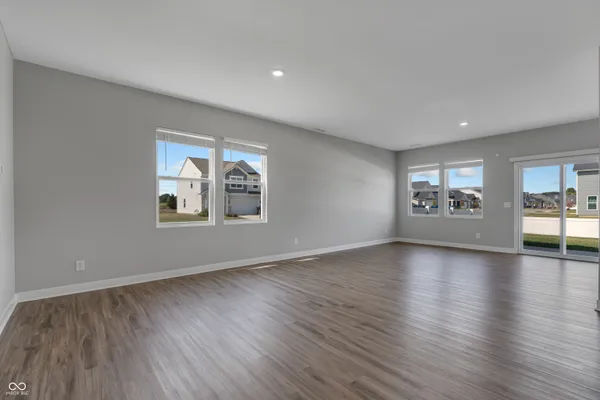 $2,100 | 76 Fernleaf Drive, Whiteland, IN 46184