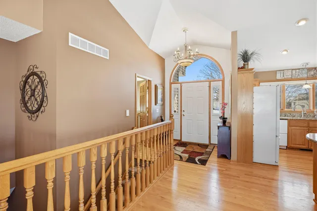 $450,000 | 540 Hickory Street South, Annandale, MN 55302