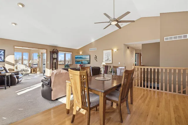 $450,000 | 540 Hickory Street South, Annandale, MN 55302