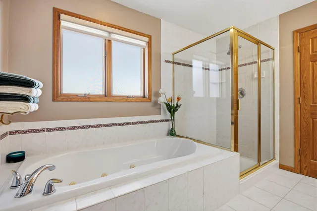 $450,000 | 540 Hickory Street South, Annandale, MN 55302