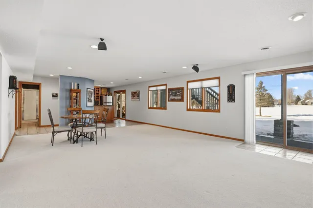 $450,000 | 540 Hickory Street South, Annandale, MN 55302