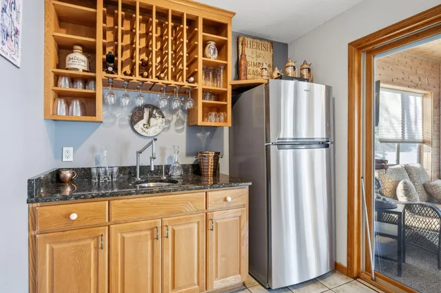 $450,000 | 540 Hickory Street South, Annandale, MN 55302