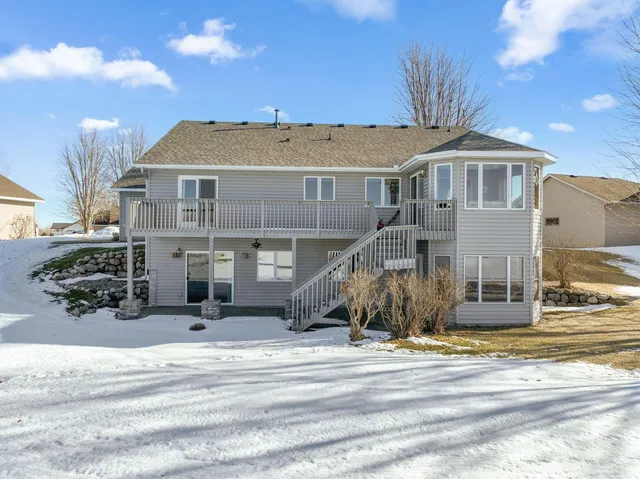 $450,000 | 540 Hickory Street South, Annandale, MN 55302