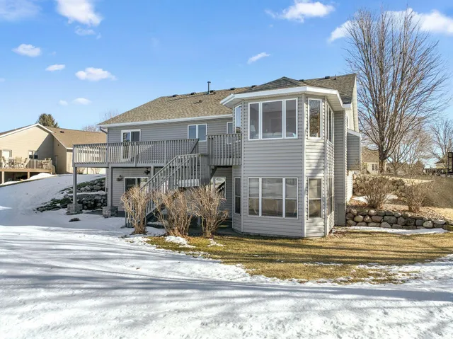 $450,000 | 540 Hickory Street South, Annandale, MN 55302
